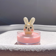 Load image into Gallery viewer, Marshmallow Bunny Candle