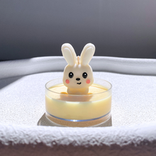 Load image into Gallery viewer, Marshmallow Bunny Candle