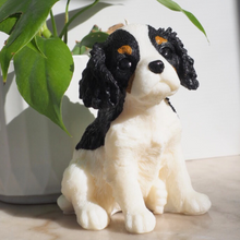 Load image into Gallery viewer, Cavalier King Charles Spaniel Dog Candle Tri-Colour Sitting