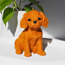 Load image into Gallery viewer, Cavalier King Charles Spaniel Dog Candle Ruby Colour Sitting