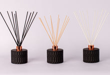 Load image into Gallery viewer, Cleo Matt Black Room Fragrance Diffuser 200ML