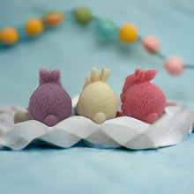 Load image into Gallery viewer, Baby Rabbit Candle