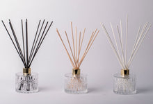 Load image into Gallery viewer, Cleo Crystal Clear Room Fragrance Diffuser 200ML