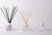 Load image into Gallery viewer, Cleo Crystal Clear Room Fragrance Diffuser 200ML