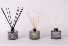 Load image into Gallery viewer, Cleo Crystal Black Room Fragrance Diffuser 200ML
