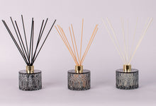 Load image into Gallery viewer, Cleo Crystal Black Room Fragrance Diffuser 200ML