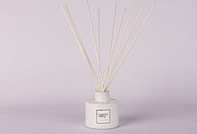 Load image into Gallery viewer, Lexi White Room Fragrance Diffuser 120ML