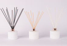 Load image into Gallery viewer, Cleo White Room Fragrance Diffuser 200ML