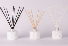 Load image into Gallery viewer, Cleo White Room Fragrance Diffuser 200ML