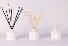 Load image into Gallery viewer, Cleo White Room Fragrance Diffuser 200ML