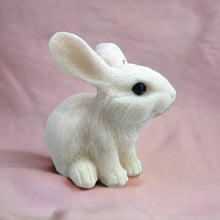 Load image into Gallery viewer, Bunny Rabbit Candle